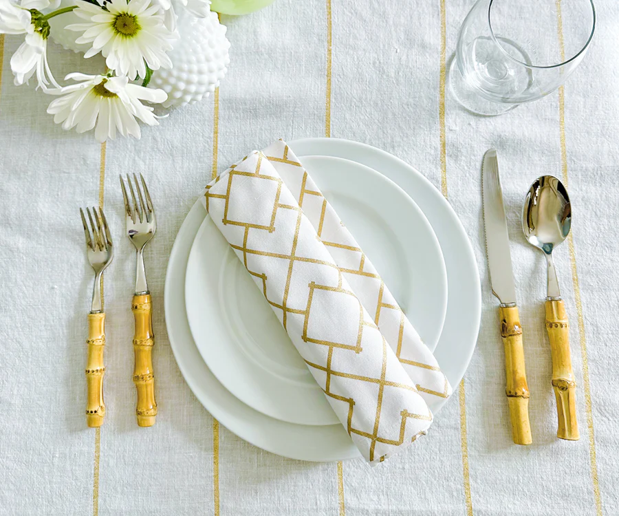 premium white cotton dinner napkins