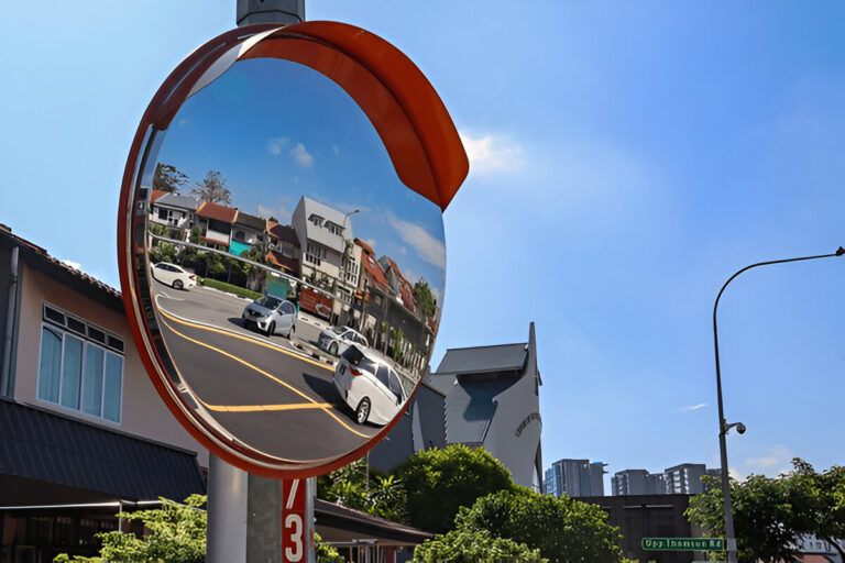 The Importance of Convex Mirrors in Industrial and Commercial Spaces
