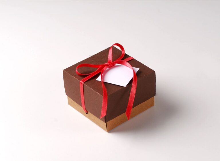 gift boxes with lids