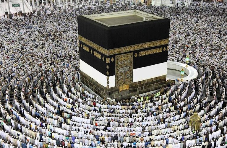 family umrah packages 2025