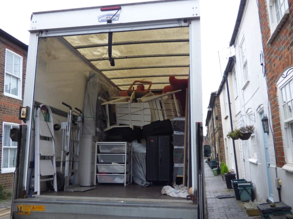 Movers Luton
