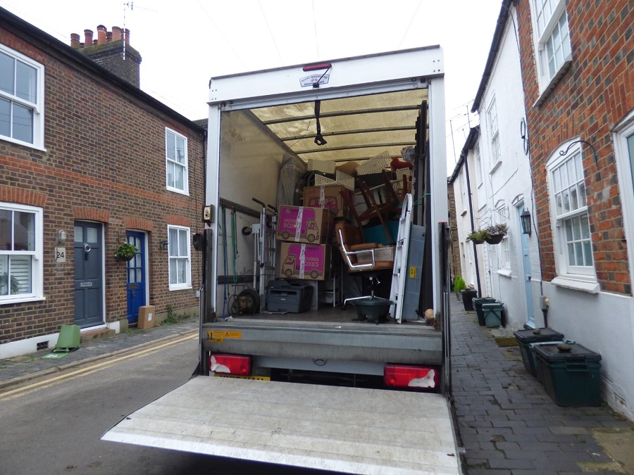 movers luton